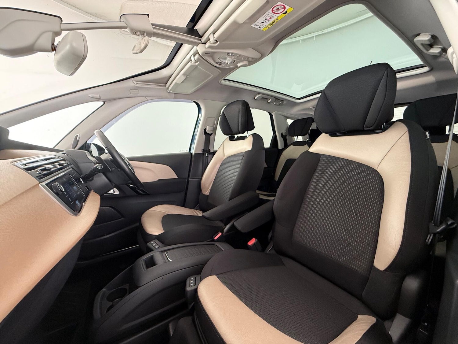 Used Citroen C4 Picasso 2016 for sale - 77984730: Photo 13