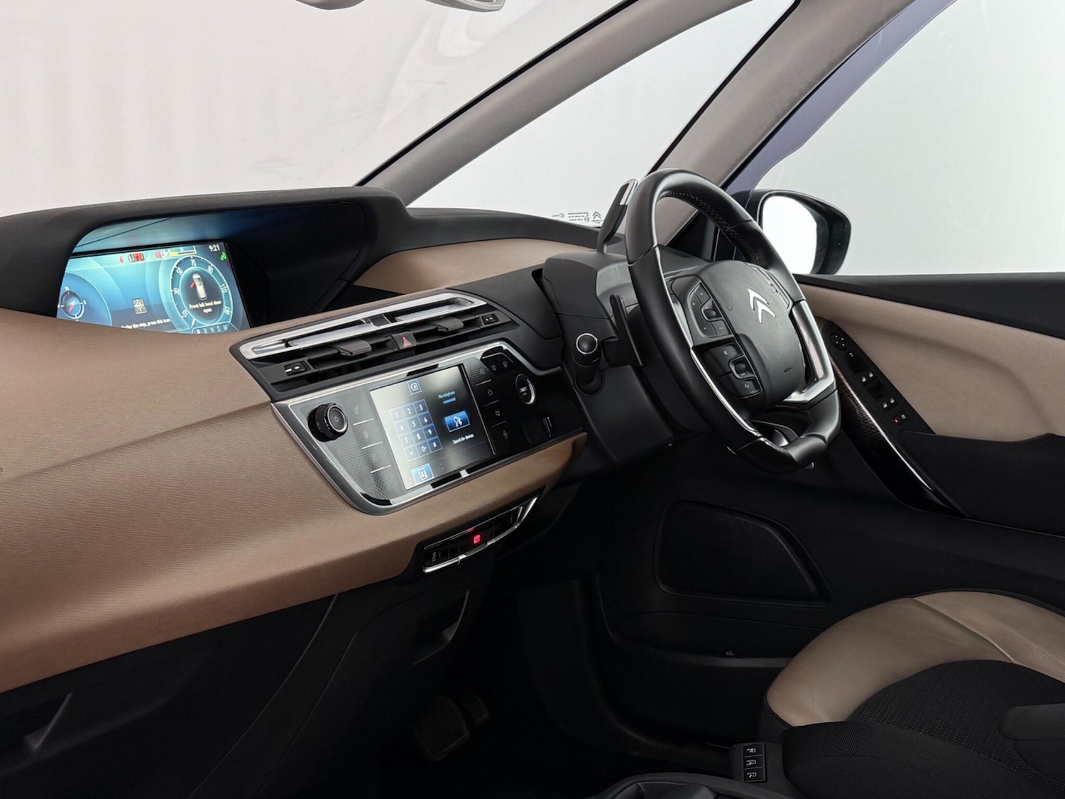 Used Citroen C4 Picasso 2016 for sale - 77984730: Photo 18