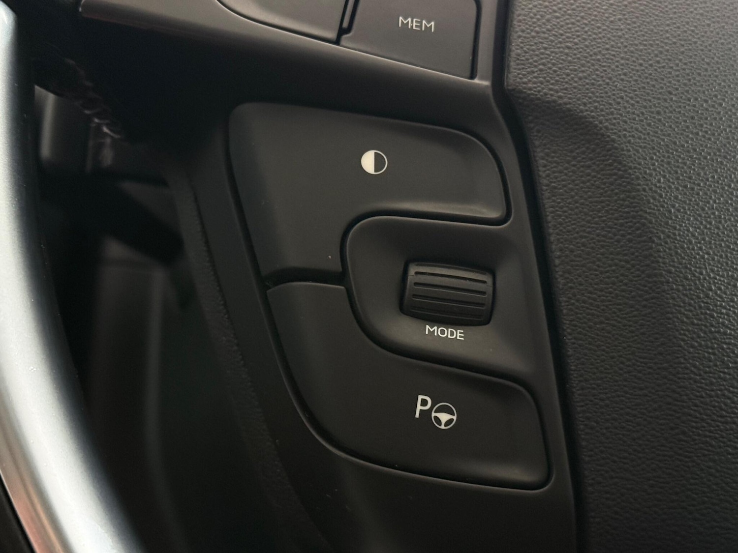 Used Citroen C4 Picasso 2016 for sale - 77984730: Photo 23