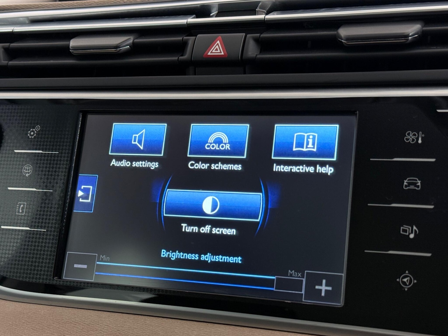 Used Citroen C4 Picasso 2016 for sale - 77984730: Photo 27