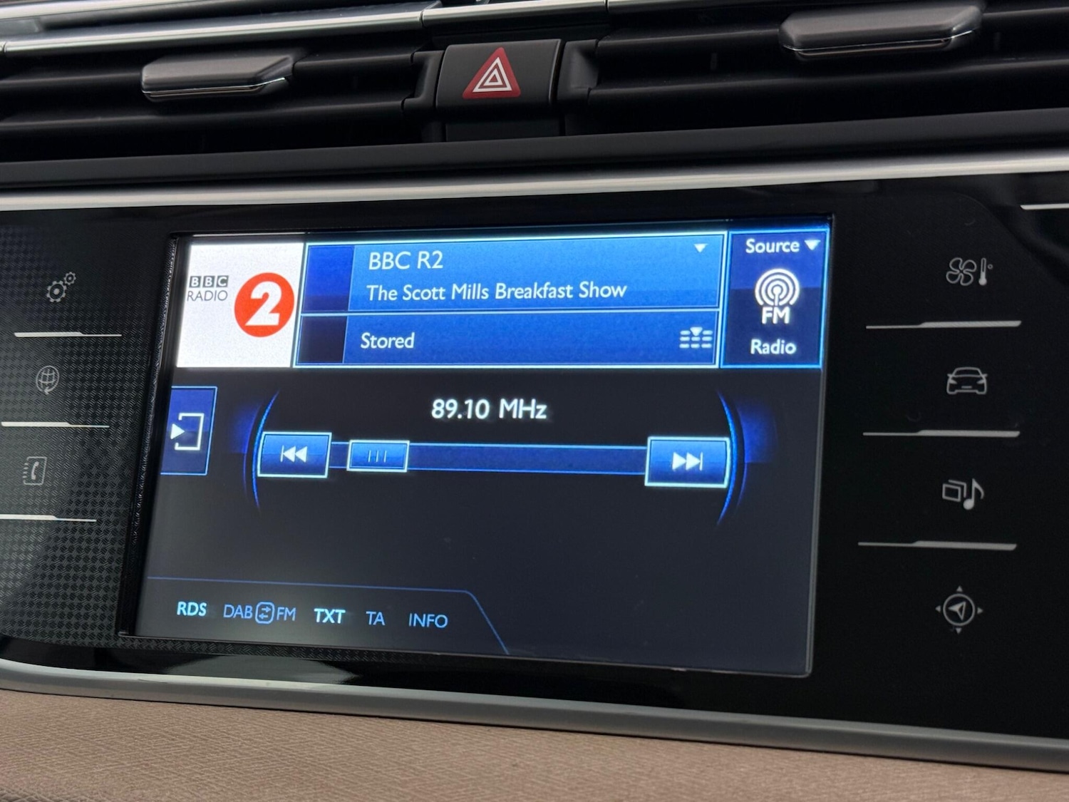 Used Citroen C4 Picasso 2016 for sale - 77984730: Photo 28