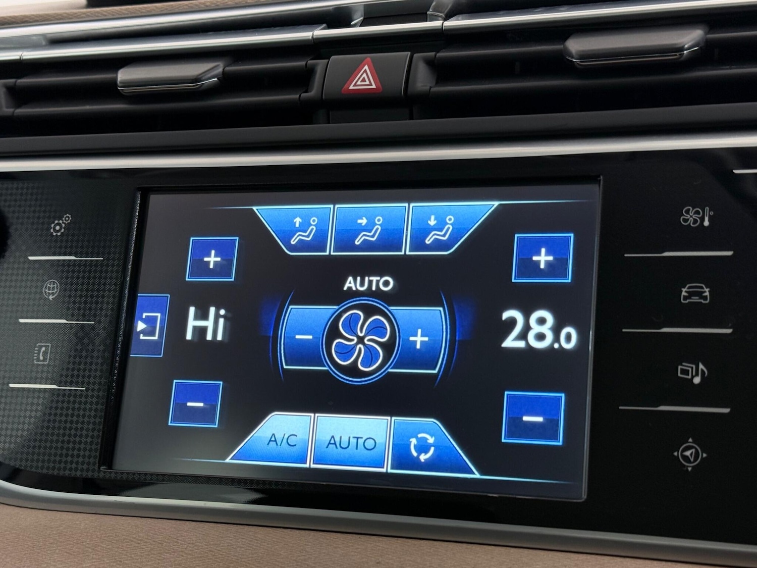 Used Citroen C4 Picasso 2016 for sale - 77984730: Photo 29