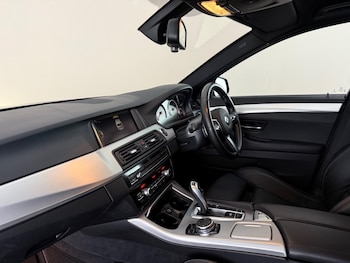 Used BMW 5 Series 2016 for sale - 79431019: Photo