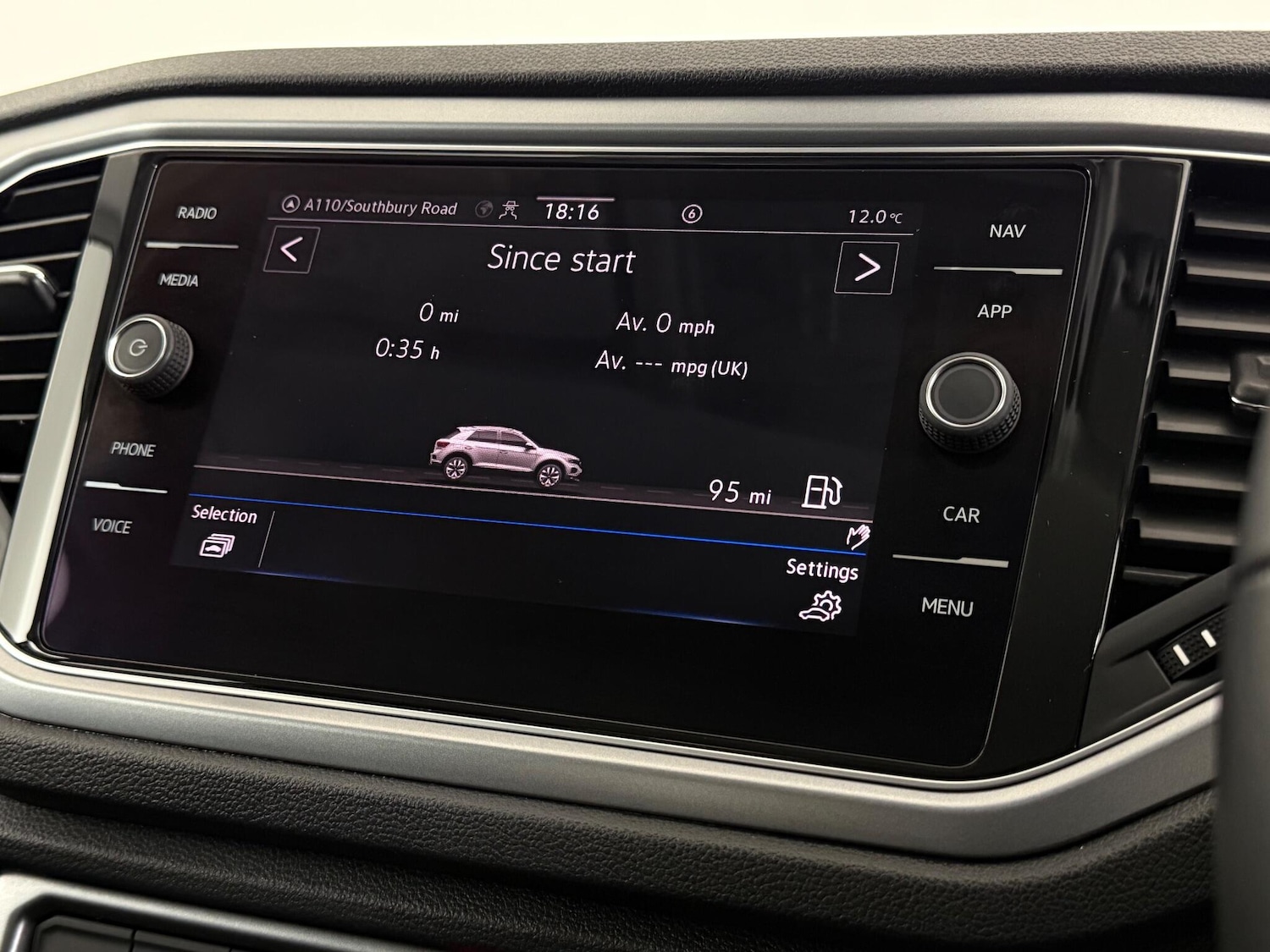 Used Volkswagen T-Roc 2021 for sale - 77260207: Photo 29