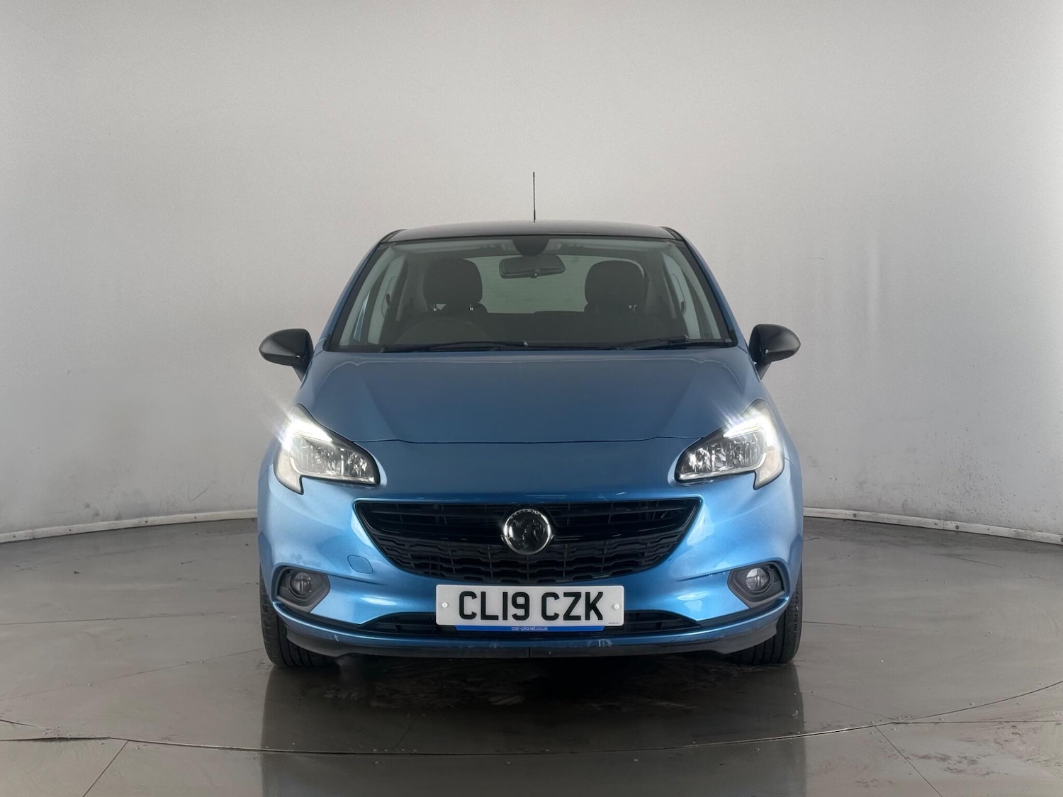 Used Vauxhall Corsa 2019 for sale - 78215164: Photo 2