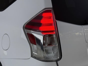 Used Toyota Prius+ 2020 for sale - 78101555: Photo