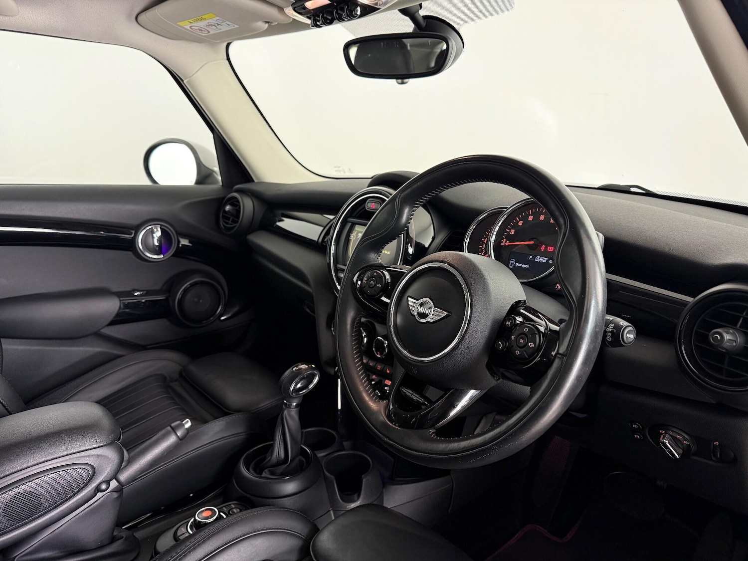 Used MINI Hatch 2018 for sale - 76468362: Photo 14