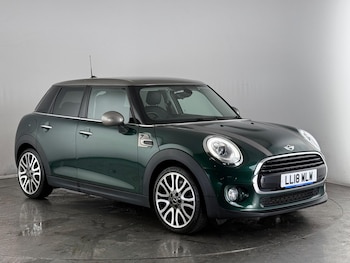 Used MINI Hatch 2018 for sale - 76468362: Photo