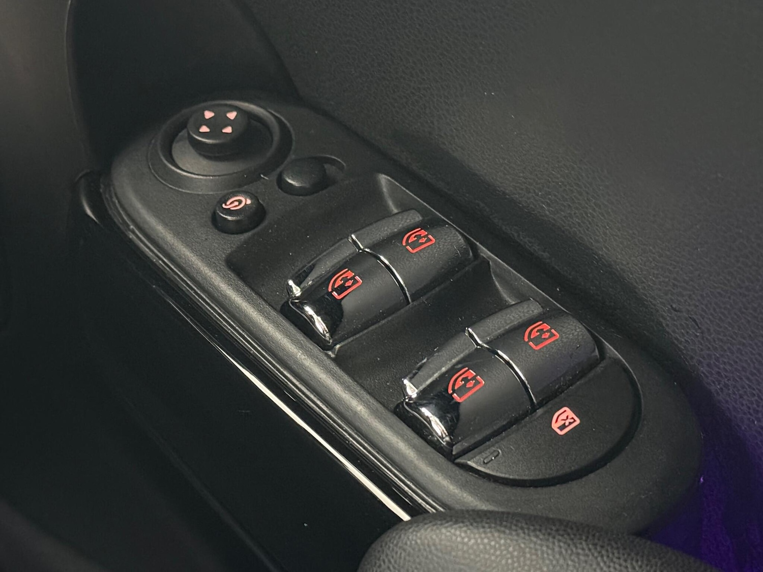 Used MINI Hatch 2018 for sale - 76468362: Photo 21