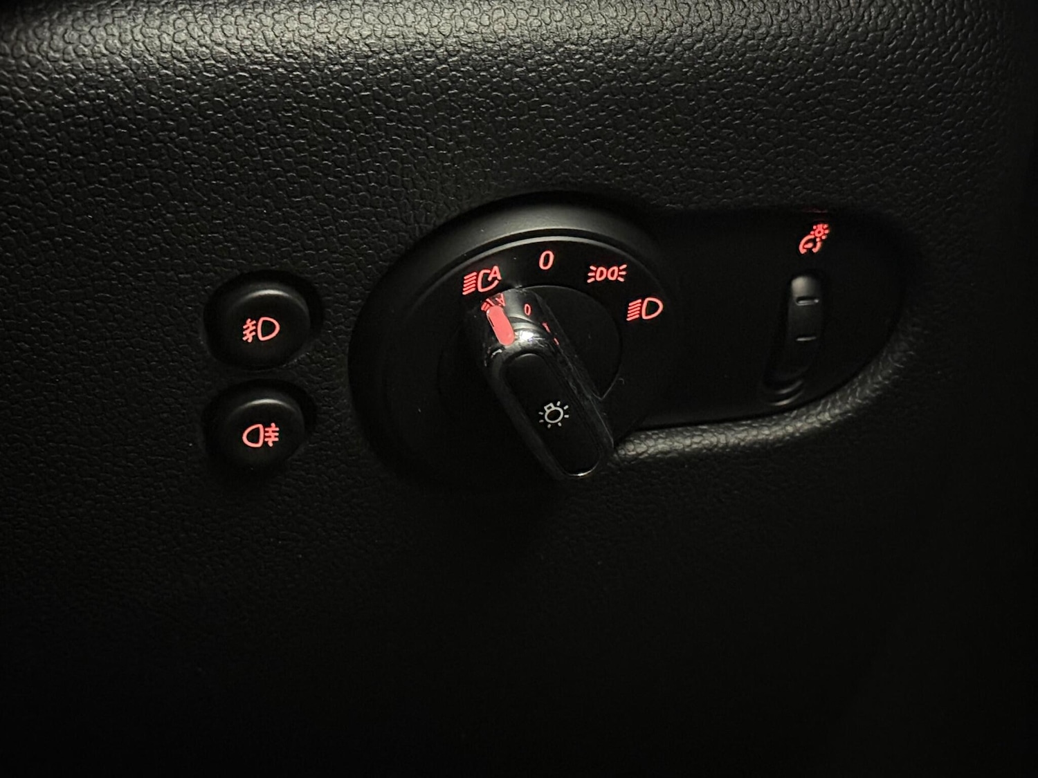 Used MINI Hatch 2018 for sale - 76468362: Photo 22