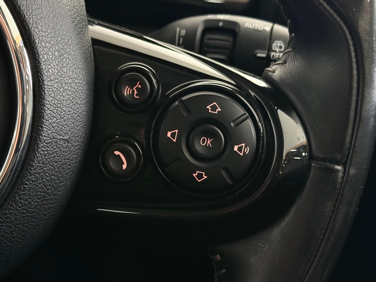 Used MINI Hatch 2018 for sale - 76468362: Photo 27