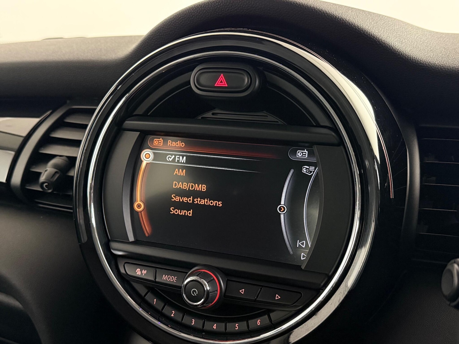 Used MINI Hatch 2018 for sale - 76468362: Photo 34