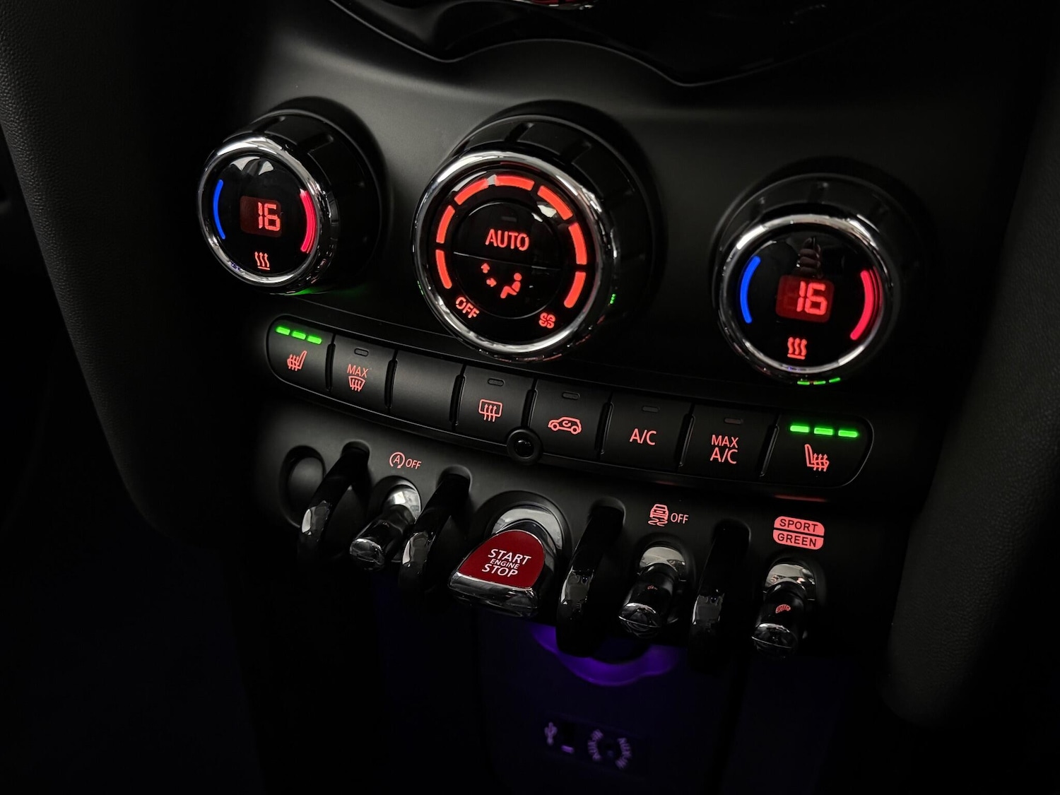 Used MINI Hatch 2018 for sale - 76468362: Photo 40