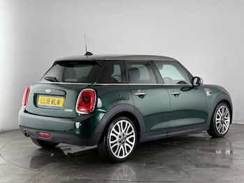 Used MINI Hatch 2018 for sale - 76468362: Photo