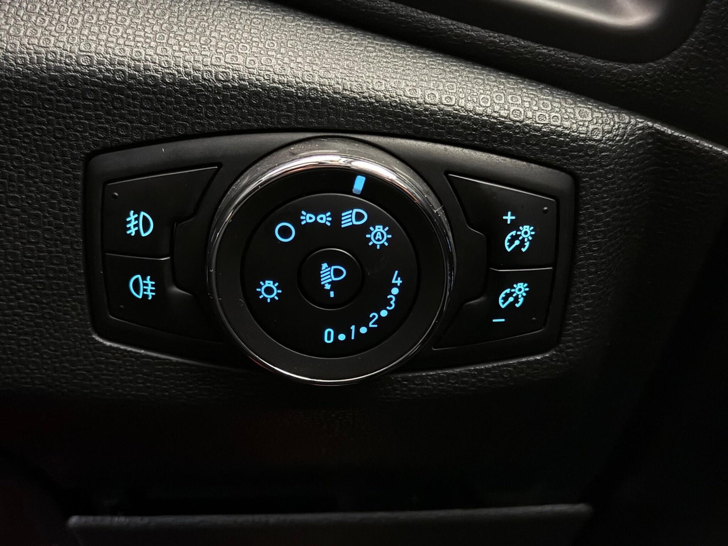 Used Ford Ecosport 2018 for sale - 78116679: Photo 27