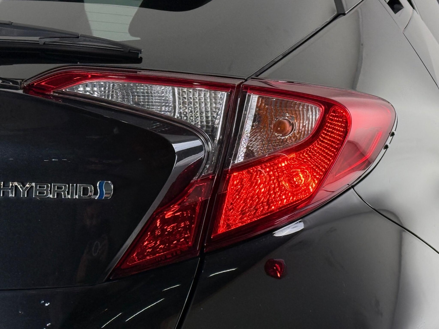 Used Toyota C-HR 2018 for sale - 77613103: Photo 7