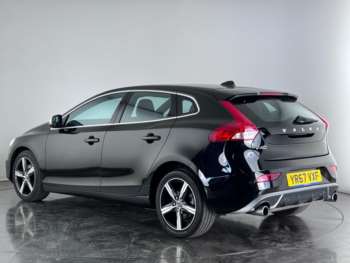 Used Volvo V40 2017 for sale - 74593239: Photo