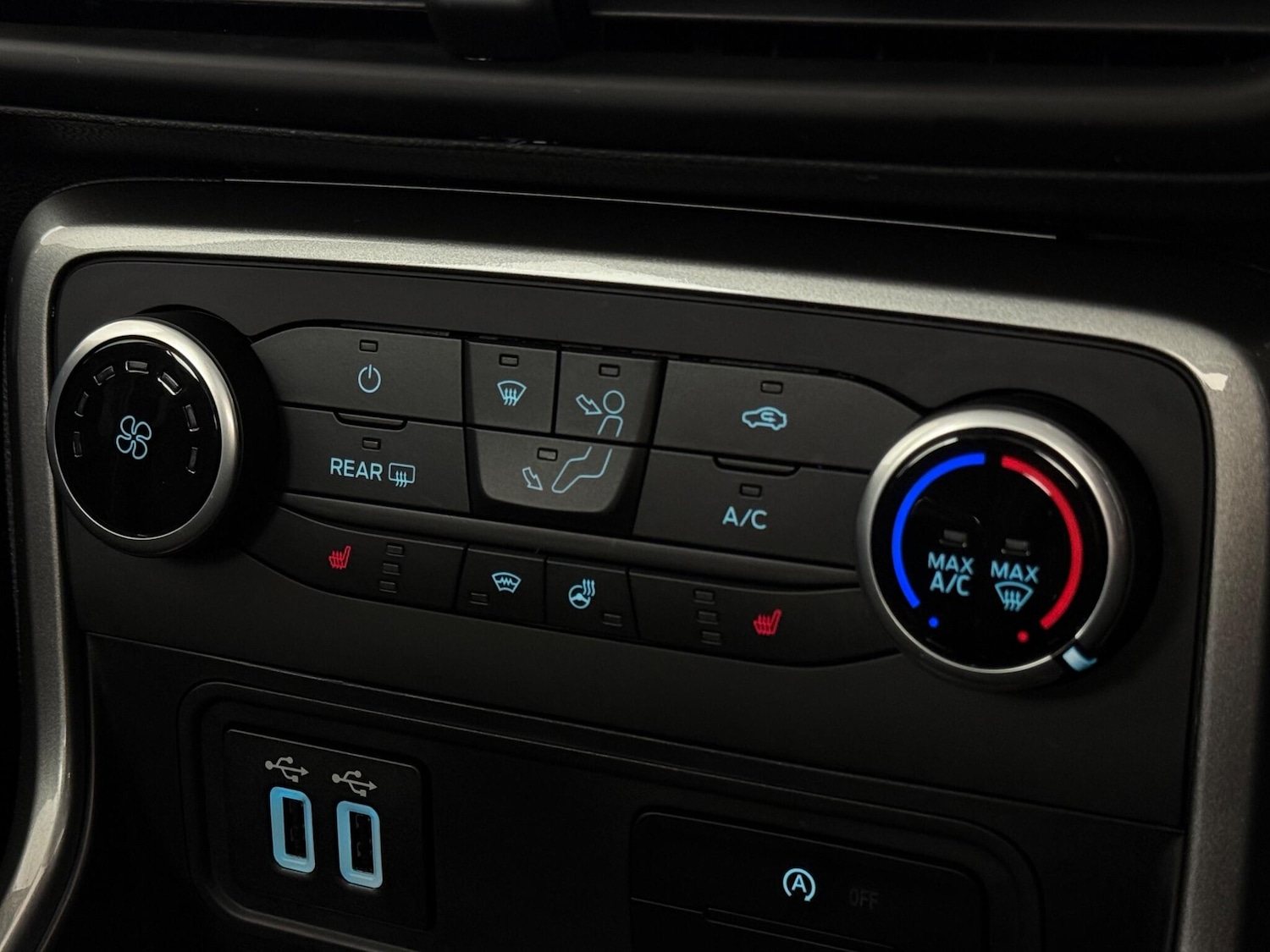 Used Ford Ecosport 2018 for sale - 77917045: Photo 28