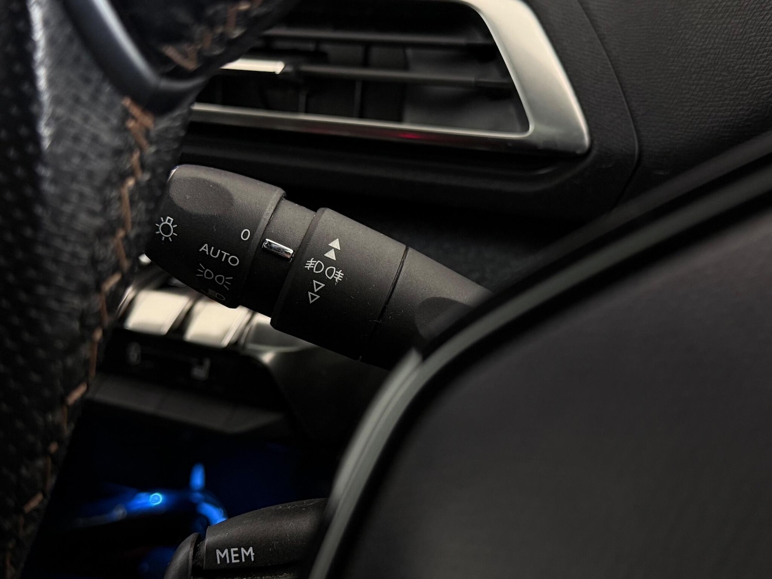 Used Peugeot 3008 2019 for sale - 77222248: Photo 23