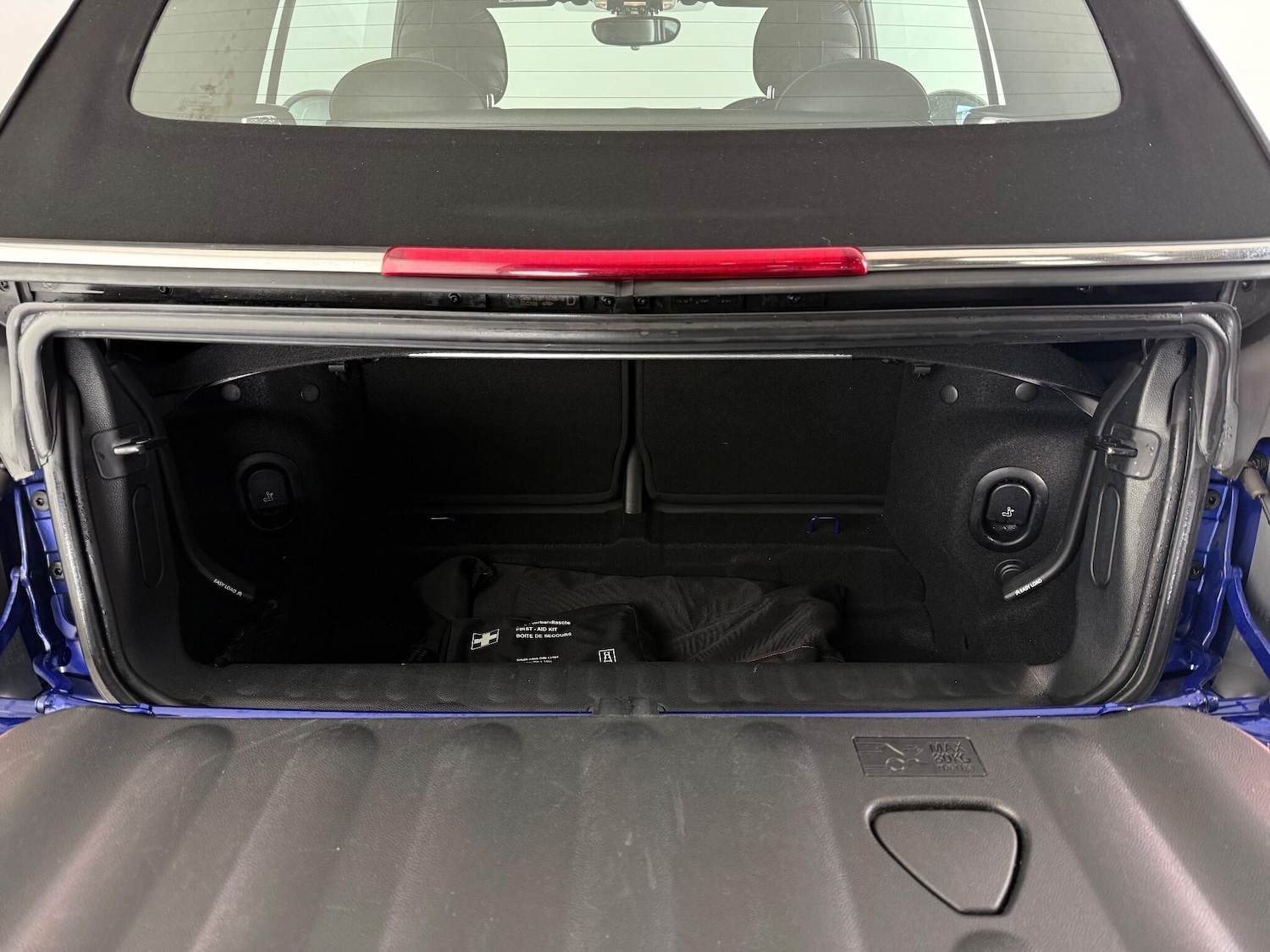 Used MINI Convertible 2018 for sale - 77181151: Photo 13