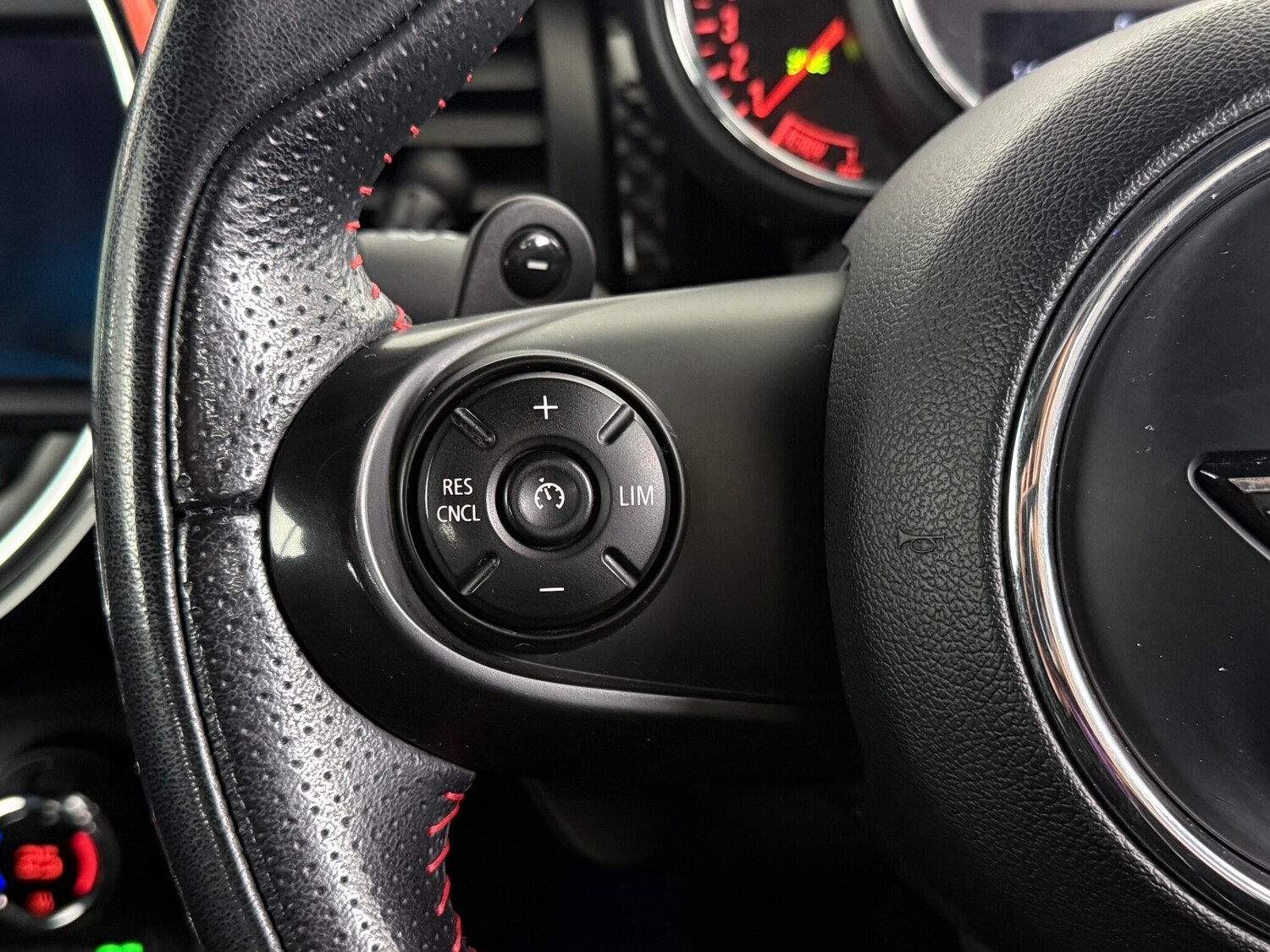 Used MINI Convertible 2018 for sale - 77181151: Photo 22