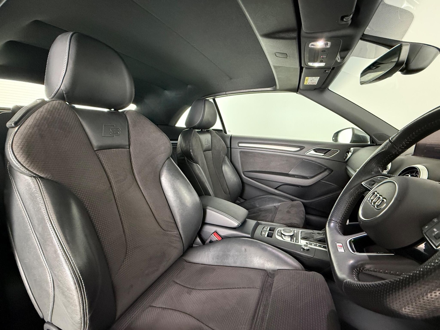 Used Audi A3 Cabriolet 2019 for sale - 77469420: Photo 15