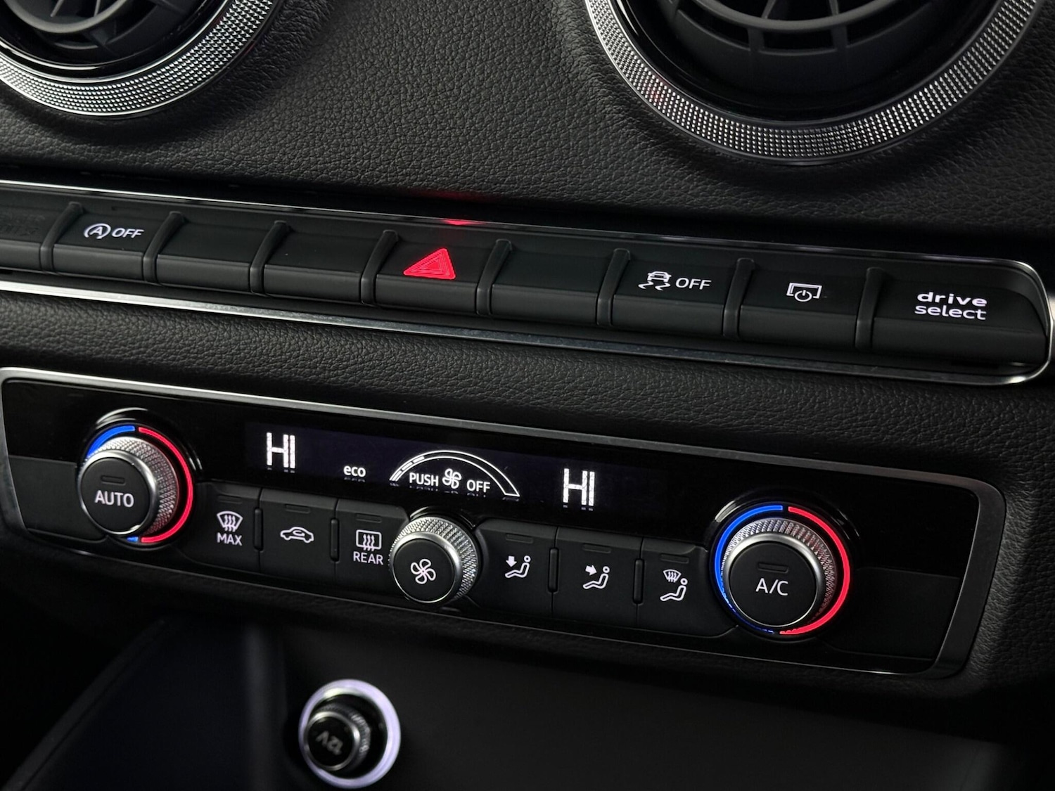 Used Audi A3 Cabriolet 2019 for sale - 77469420: Photo 32