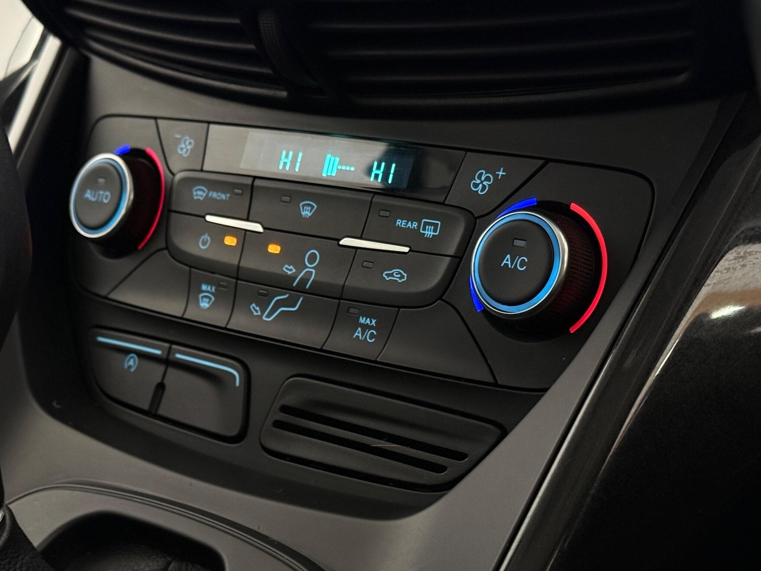 Used Ford Kuga 2019 for sale - 76468098: Photo 43