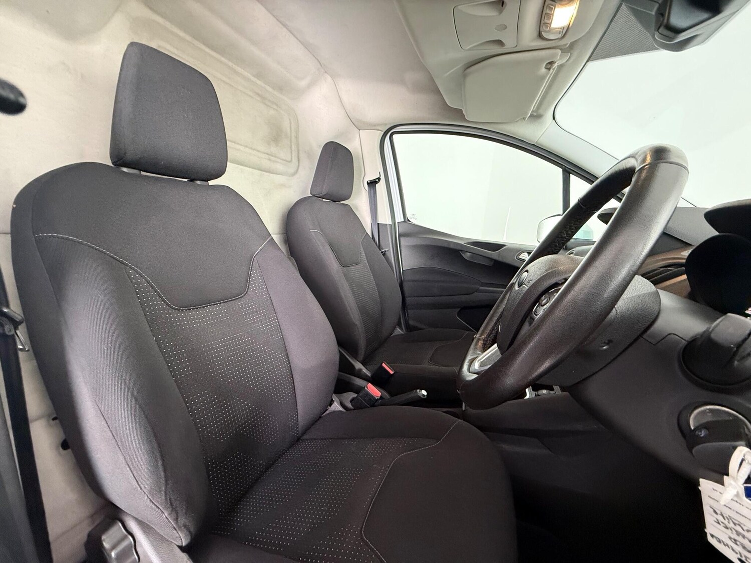 Used Ford Transit Courier 2019 for sale - 76728625: Photo 16