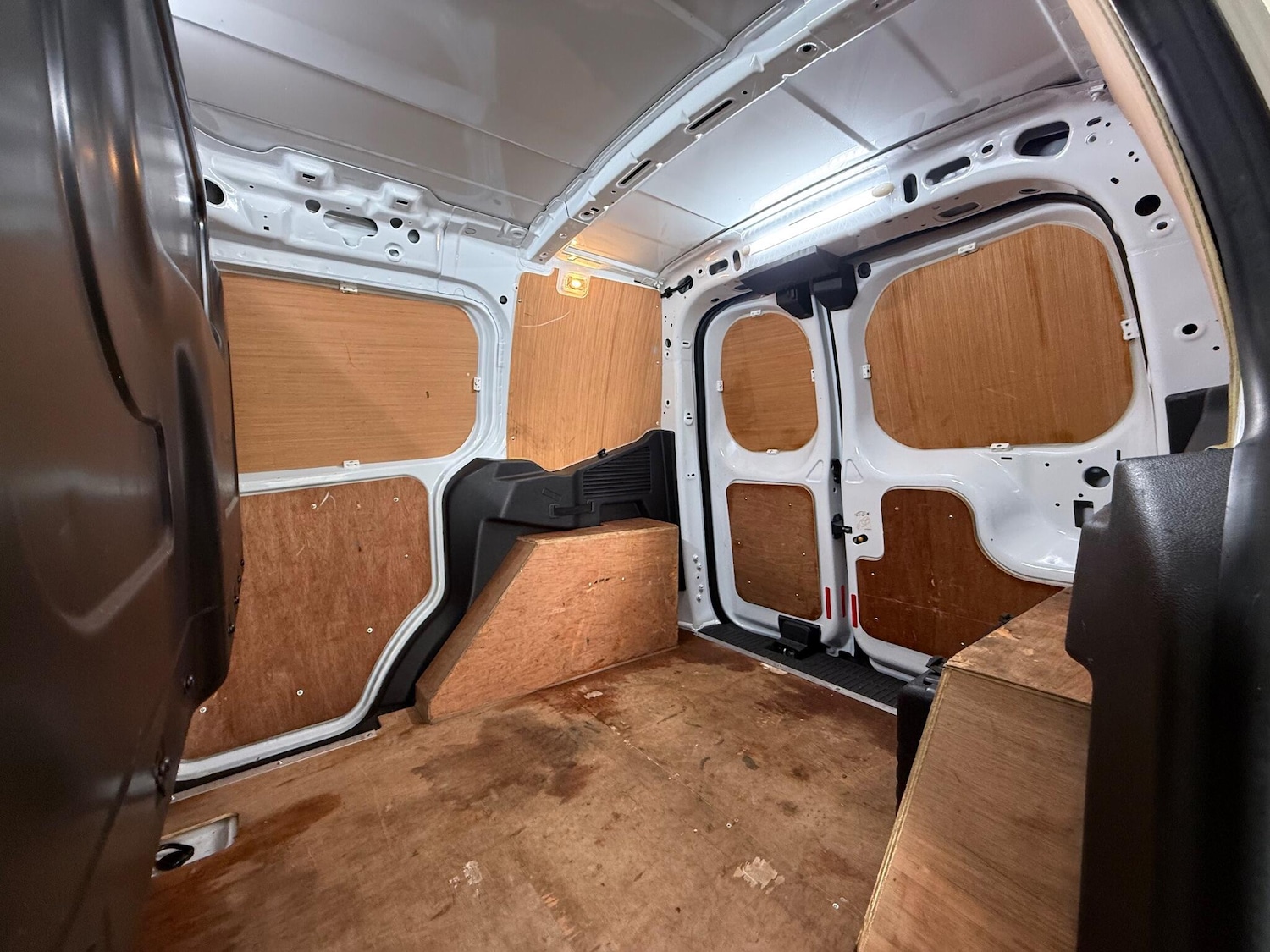 Used Ford Transit Courier 2019 for sale - 76728625: Photo 19