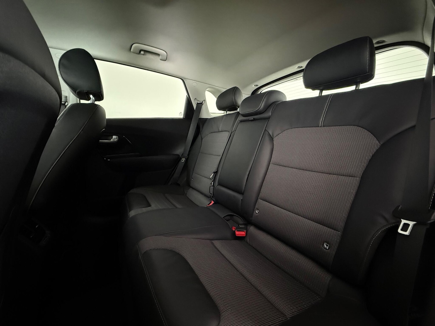 Used Kia Niro 2017 for sale - 77246240: Photo 13