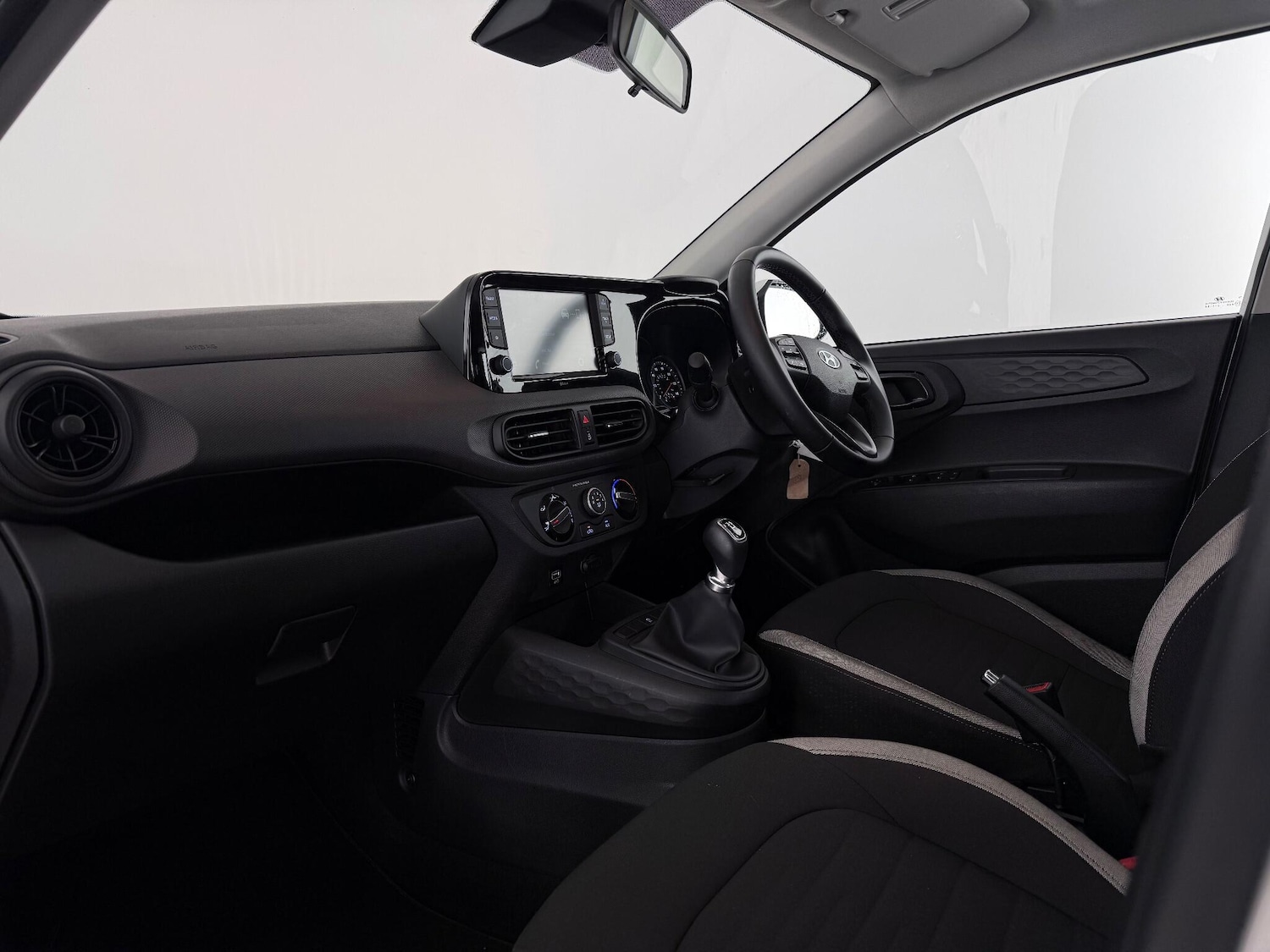 Used Hyundai i10 2020 for sale - 77260634: Photo 13