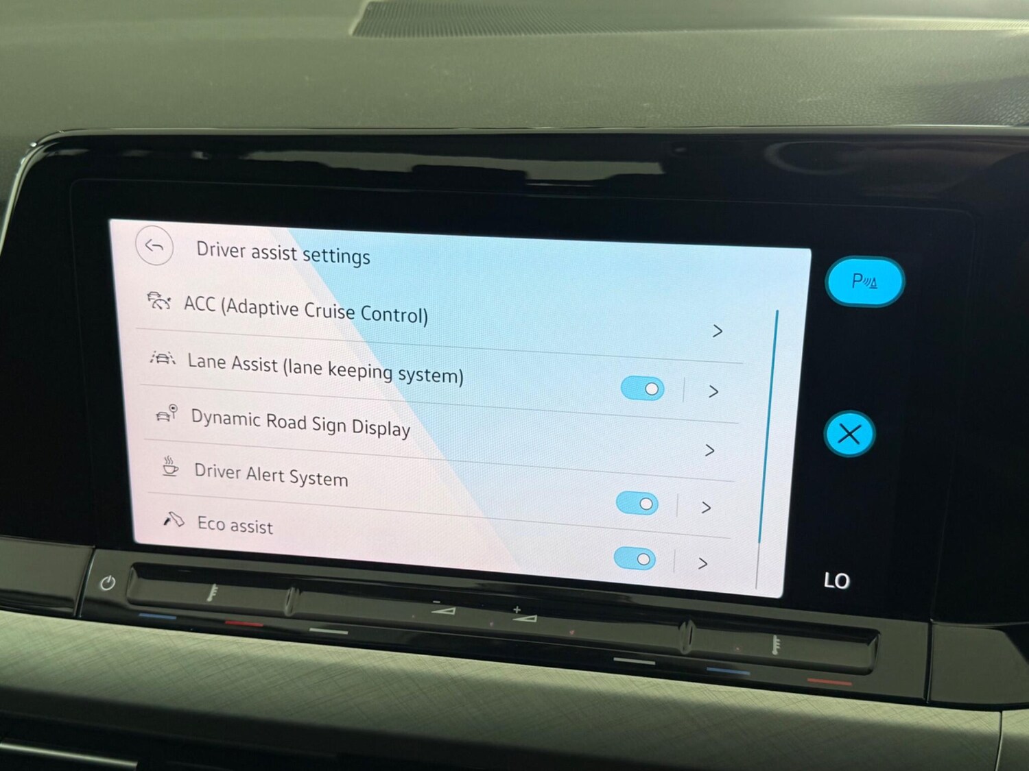 Used Volkswagen Golf 2020 for sale - 77550821: Photo 30