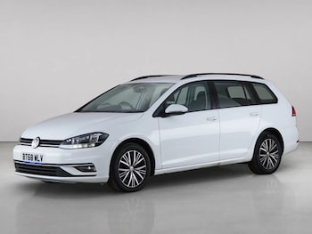 Used Volkswagen Golf 2019 for sale - 78977144: Photo