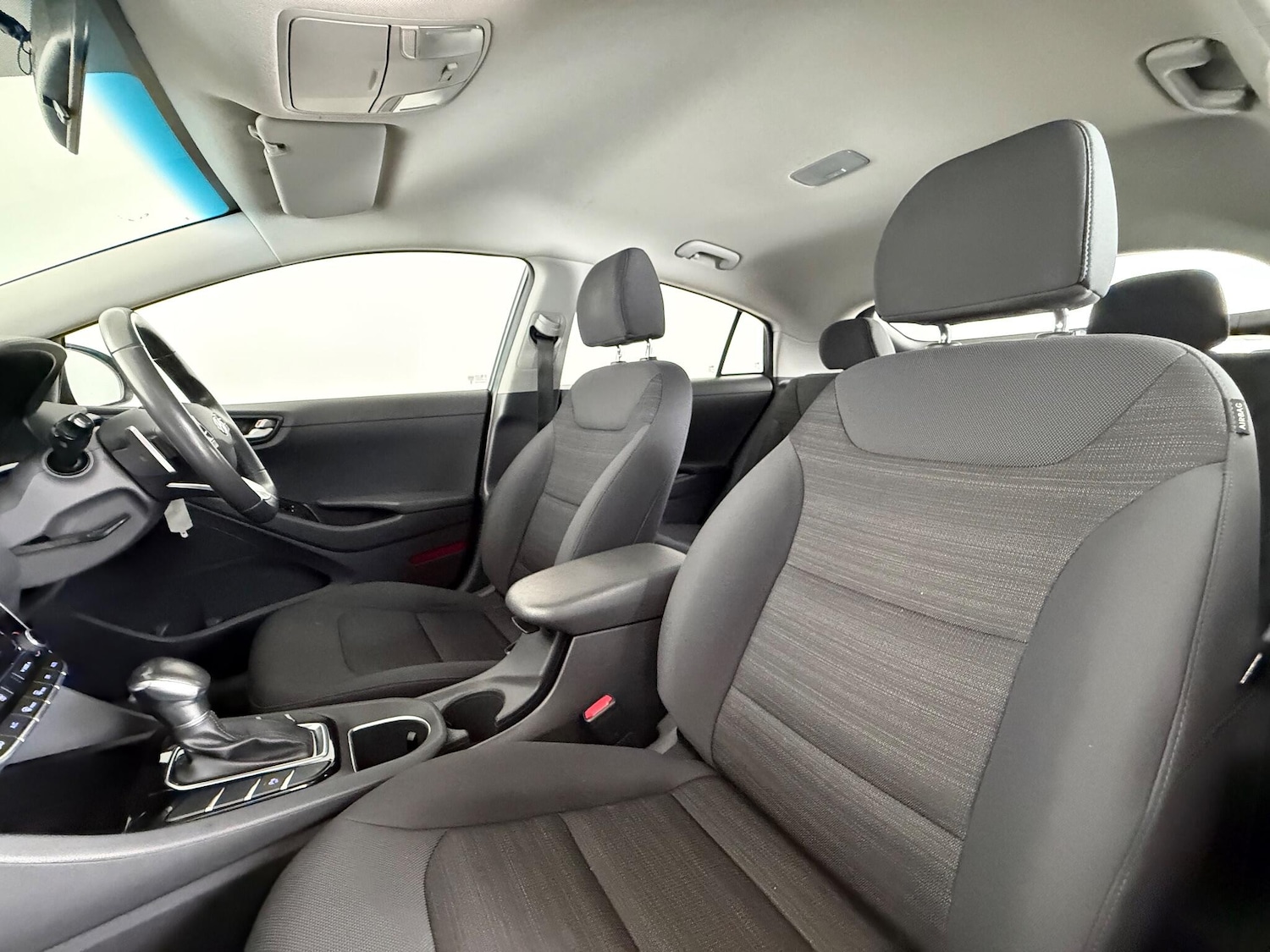 Used Hyundai IONIQ 2018 for sale - 76468053: Photo 18