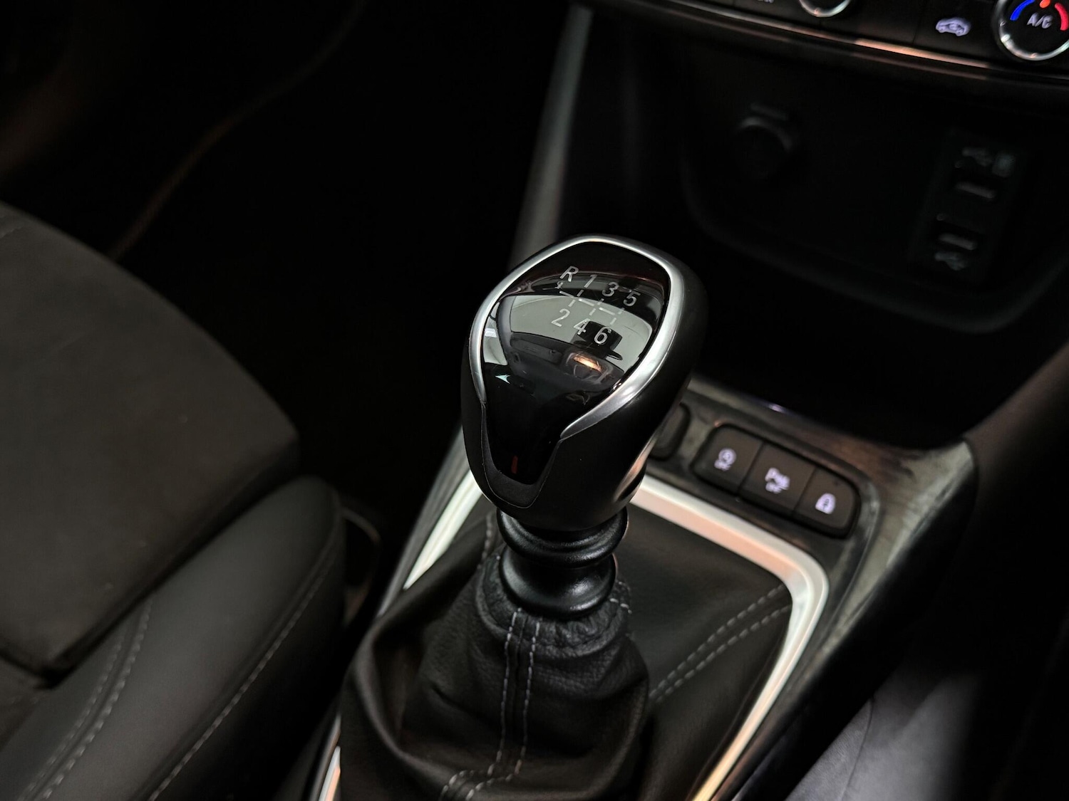 Used Vauxhall Crossland 2022 for sale - 77246295: Photo 31