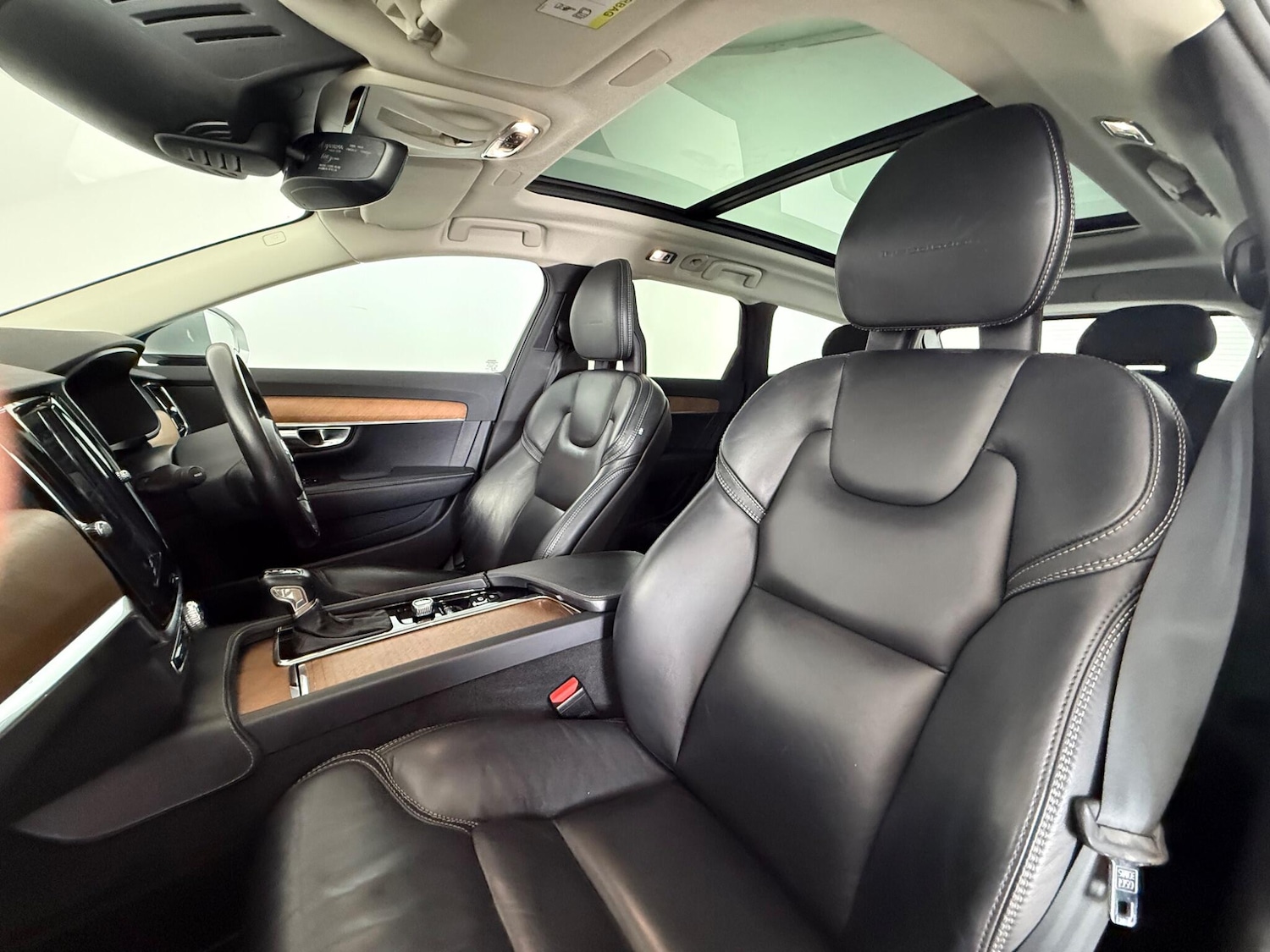 Used Volvo V90 2017 for sale - 76620305: Photo 15