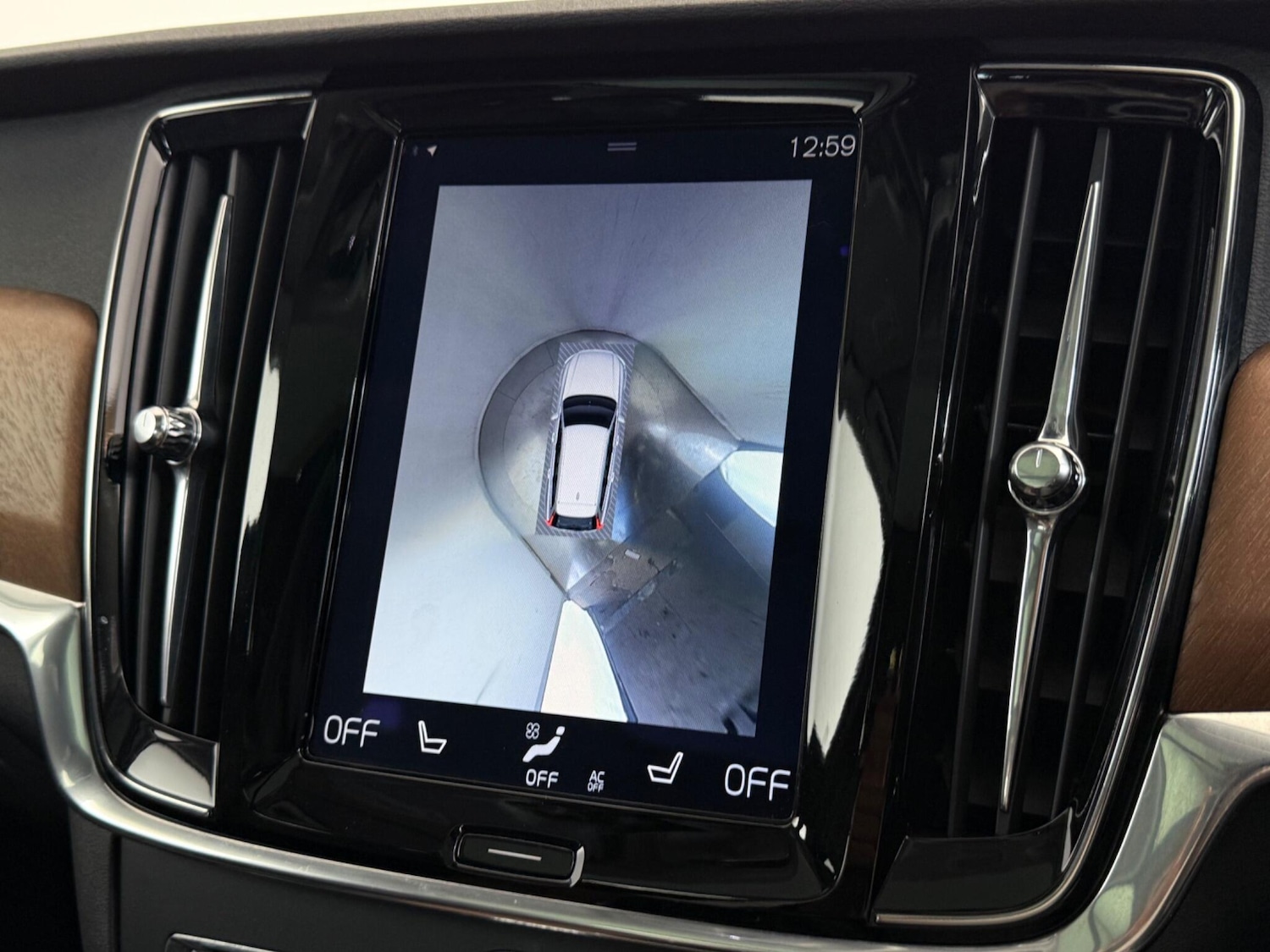 Used Volvo V90 2017 for sale - 76620305: Photo 31