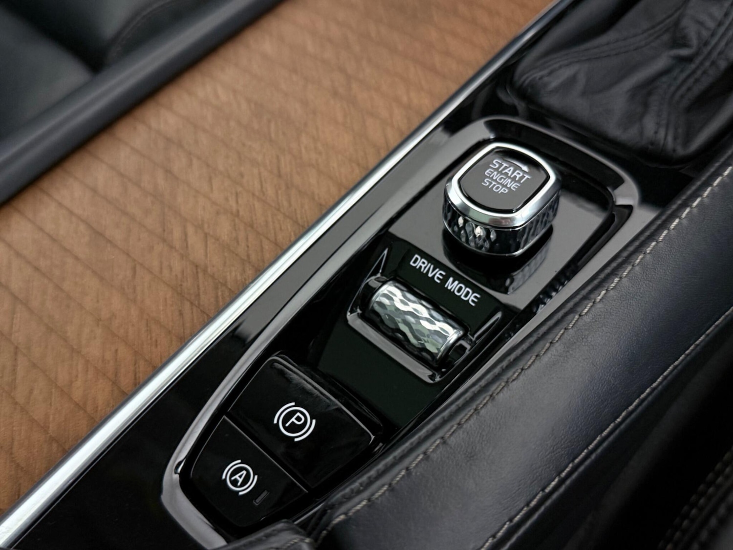 Used Volvo V90 2017 for sale - 76620305: Photo 41