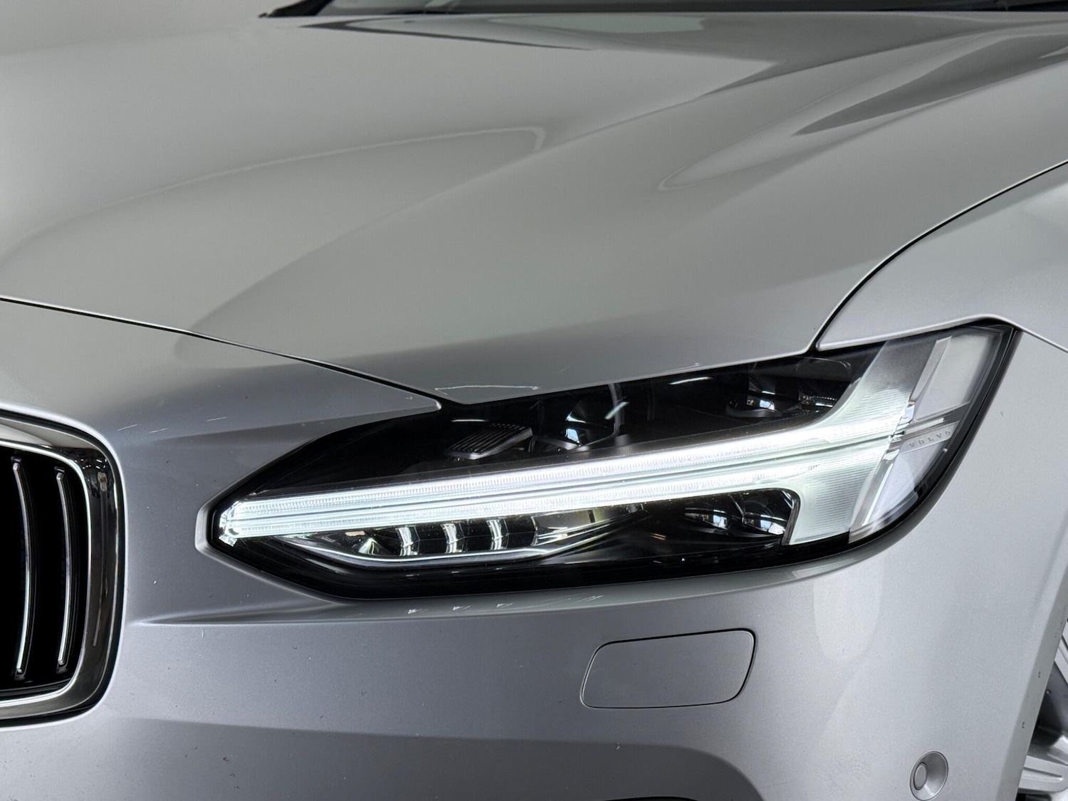 Used Volvo V90 2017 for sale - 76620305: Photo 9