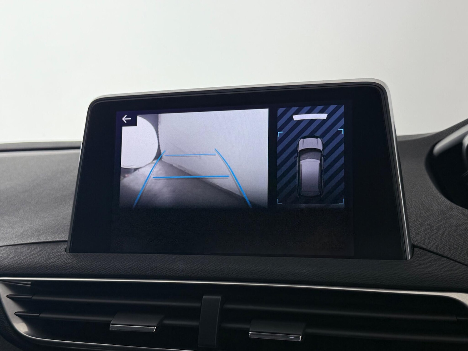 Used Peugeot 3008 2018 for sale - 77243212: Photo 31