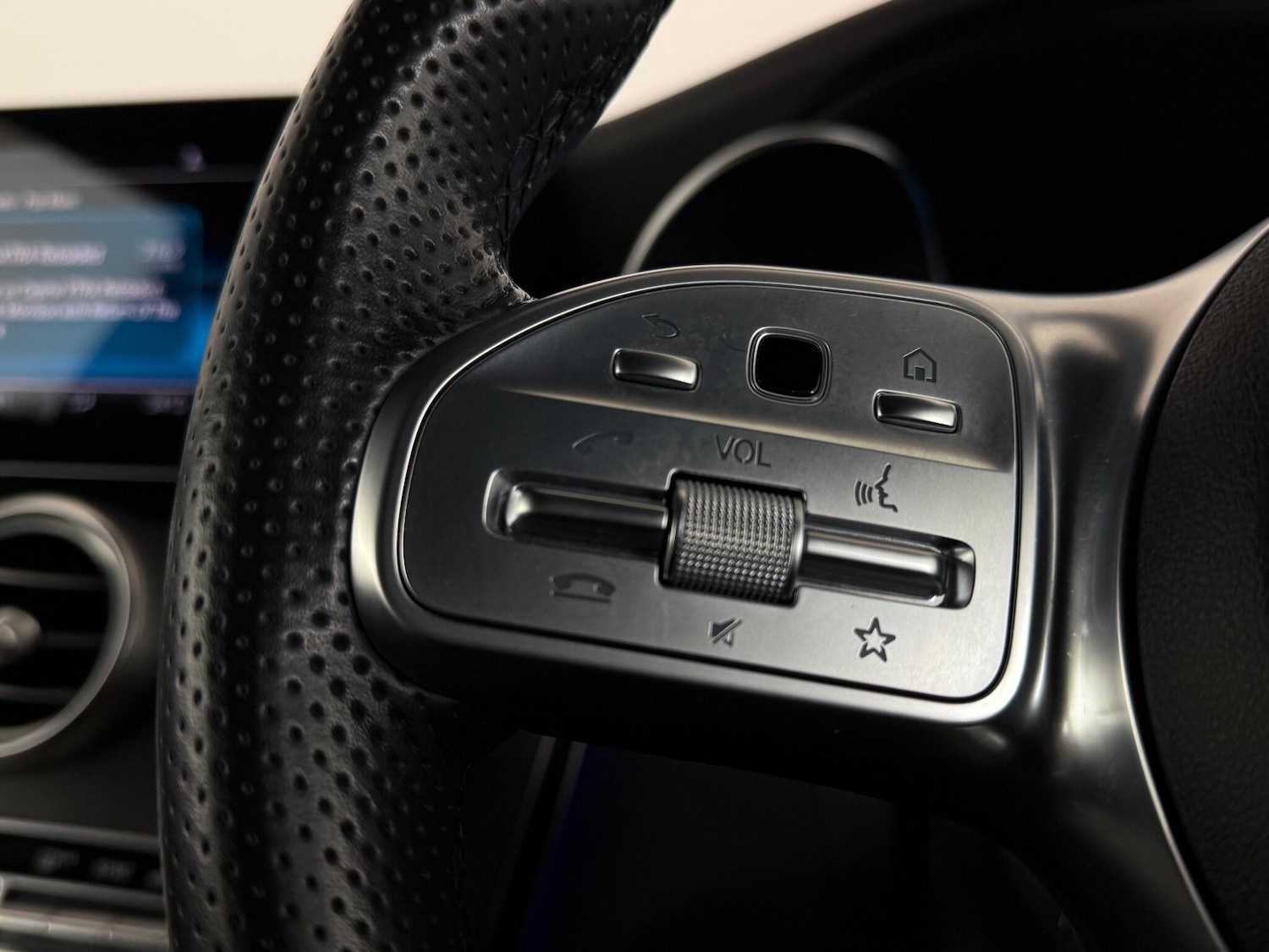 Used Mercedes-Benz C Class 2019 for sale - 76468428: Photo 22