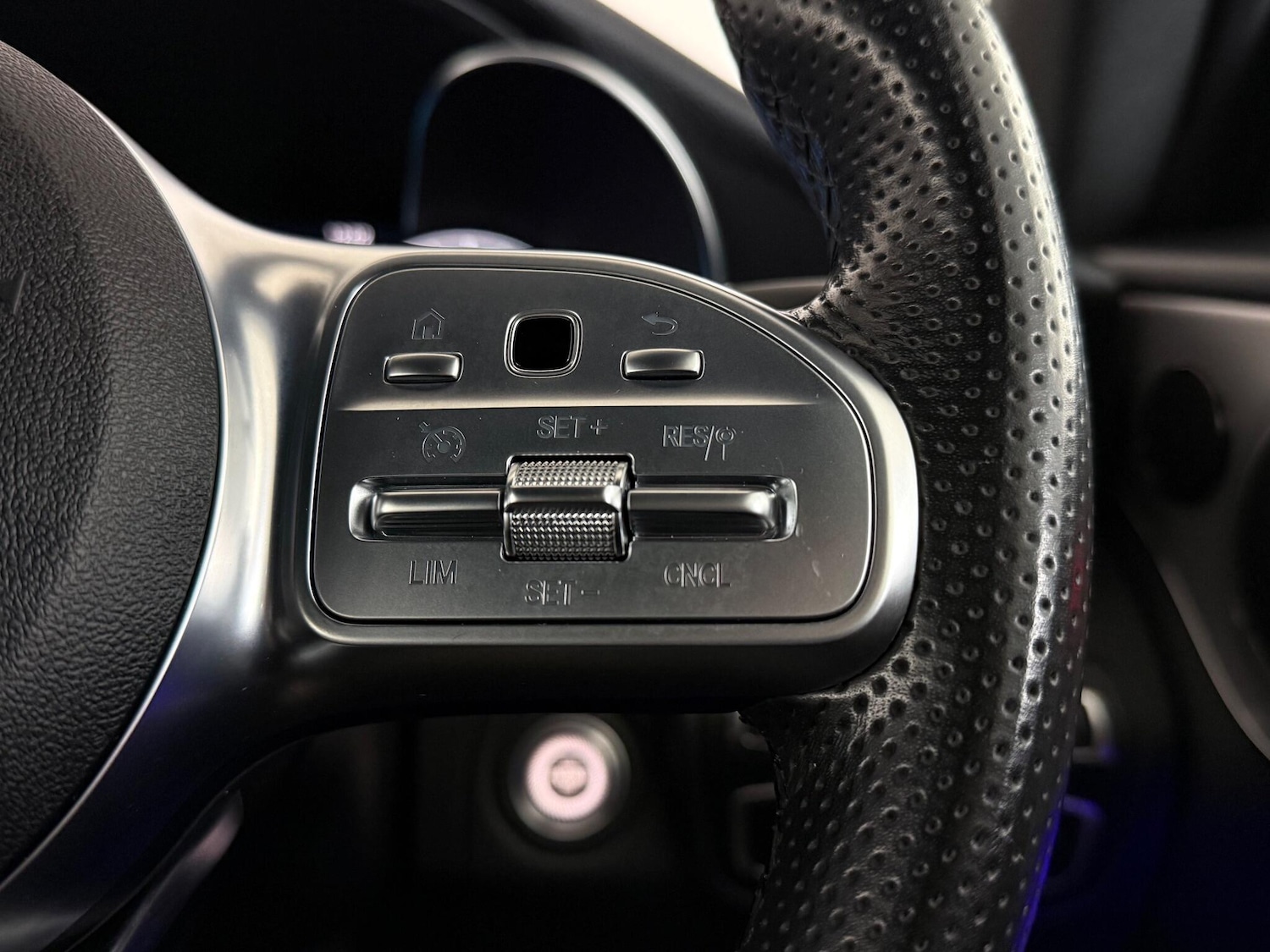 Used Mercedes-Benz C Class 2019 for sale - 76468428: Photo 23