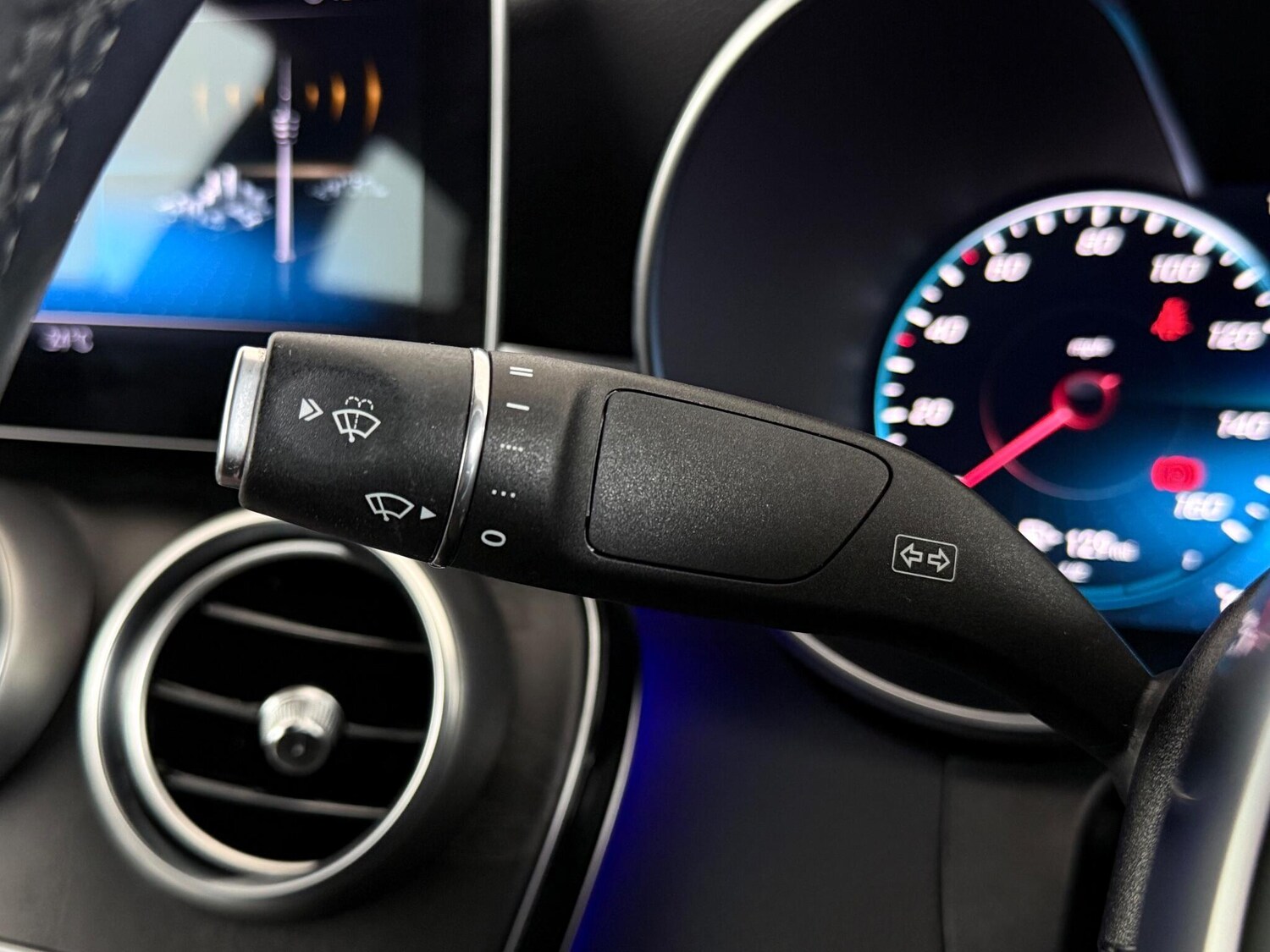 Used Mercedes-Benz C Class 2019 for sale - 76468428: Photo 24