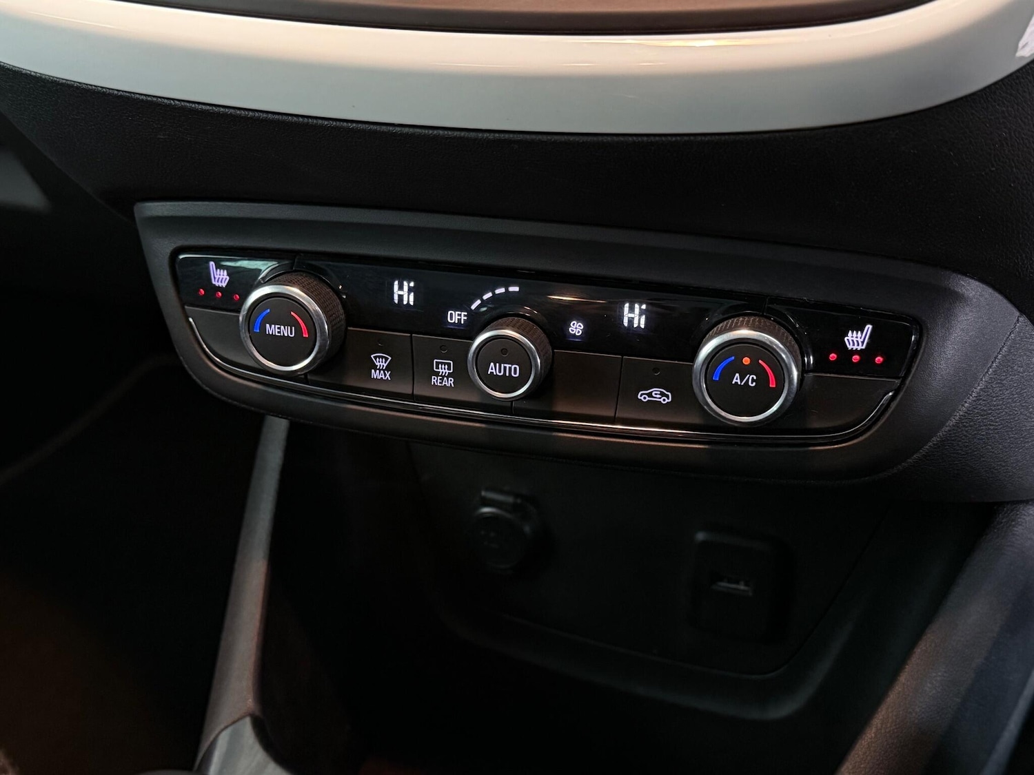 Used Vauxhall Crossland 2021 for sale - 77222739: Photo 31