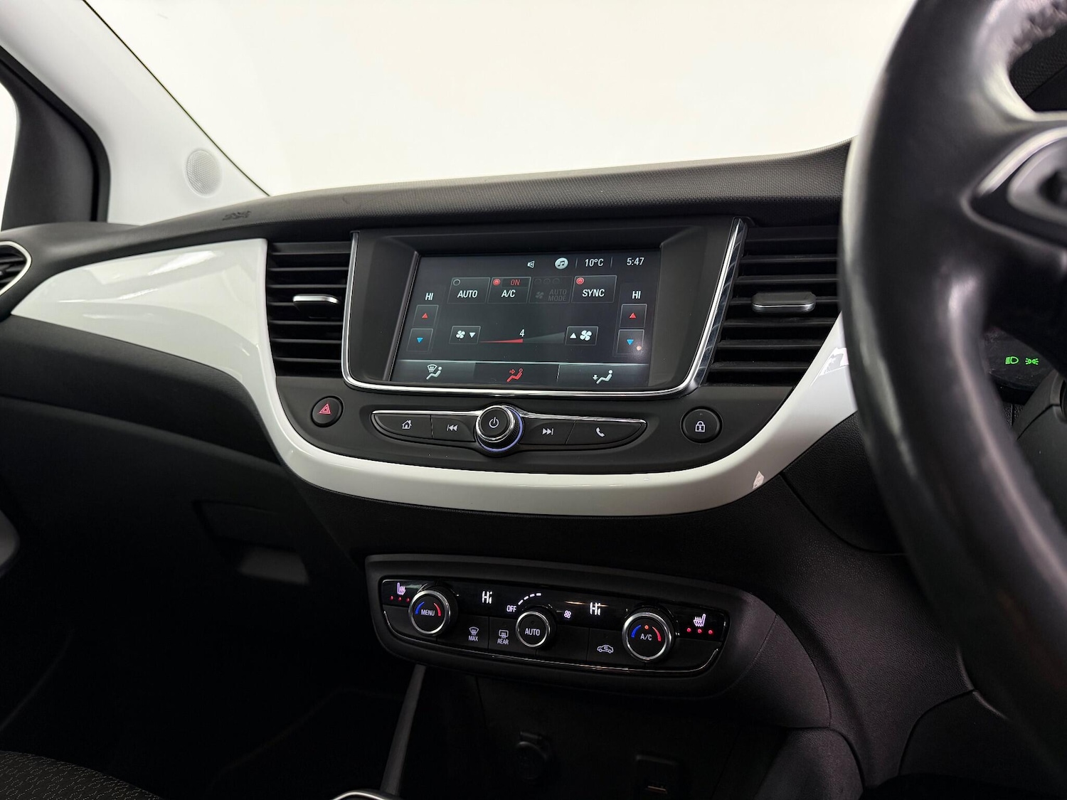 Used Vauxhall Crossland 2021 for sale - 77222739: Photo 32