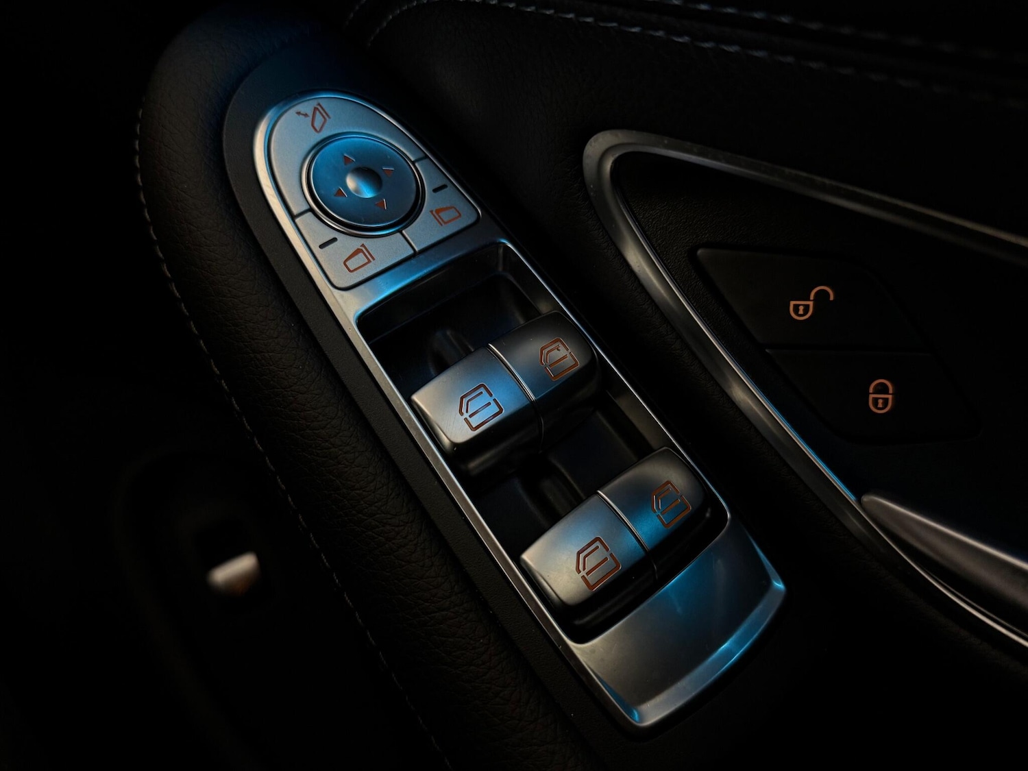 Used Mercedes-Benz C Class 2021 for sale - 76468068: Photo 36