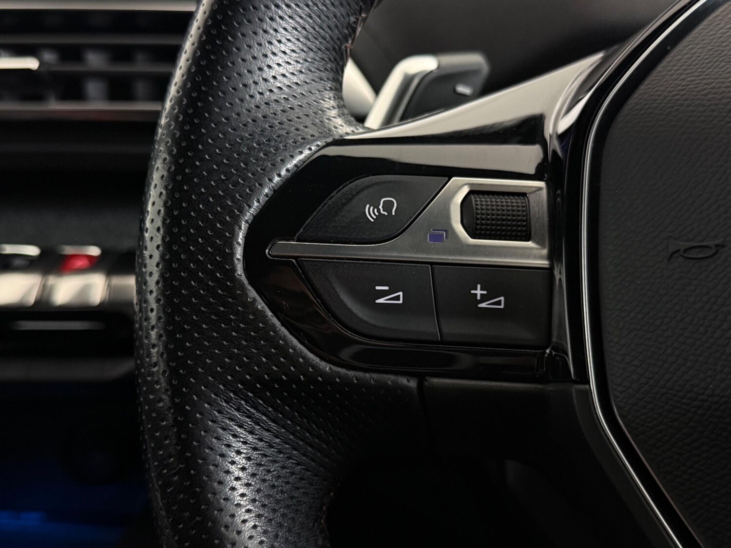 Used Peugeot 3008 2019 for sale - 77575501: Photo 15