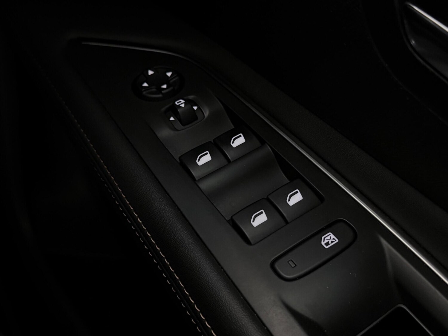 Used Peugeot 3008 2019 for sale - 77575501: Photo 18