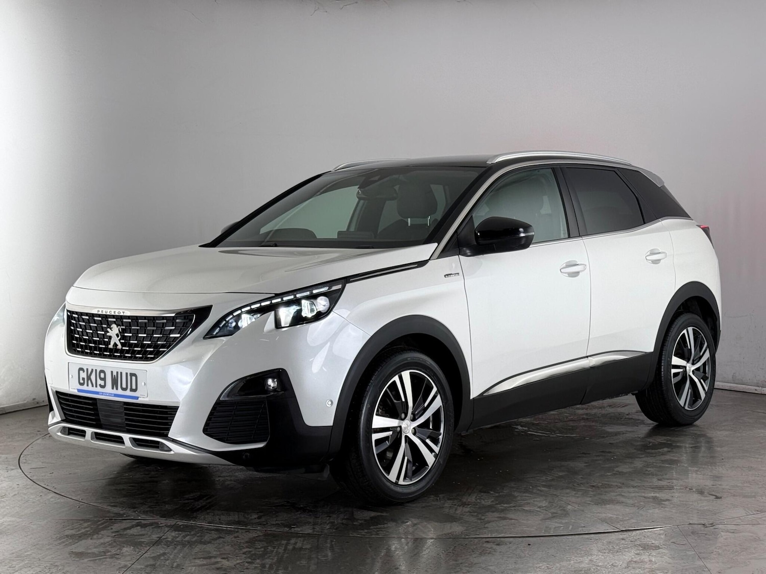 Used Peugeot 3008 2019 for sale - 77575501: Photo 2